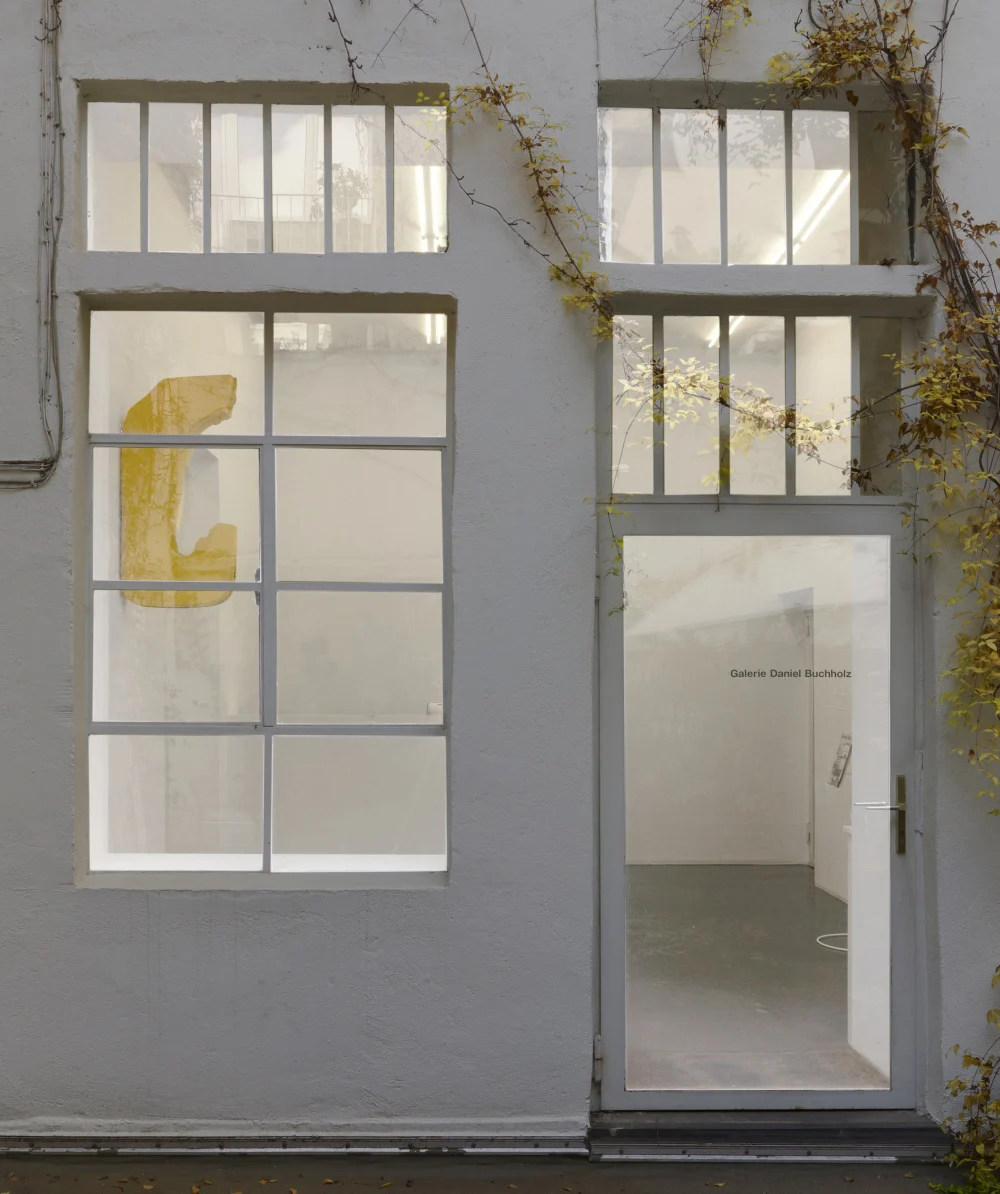 Fluffing the Pillows — Nairy Baghramian — Exhibitions — Galerie Buchholz — Image 04