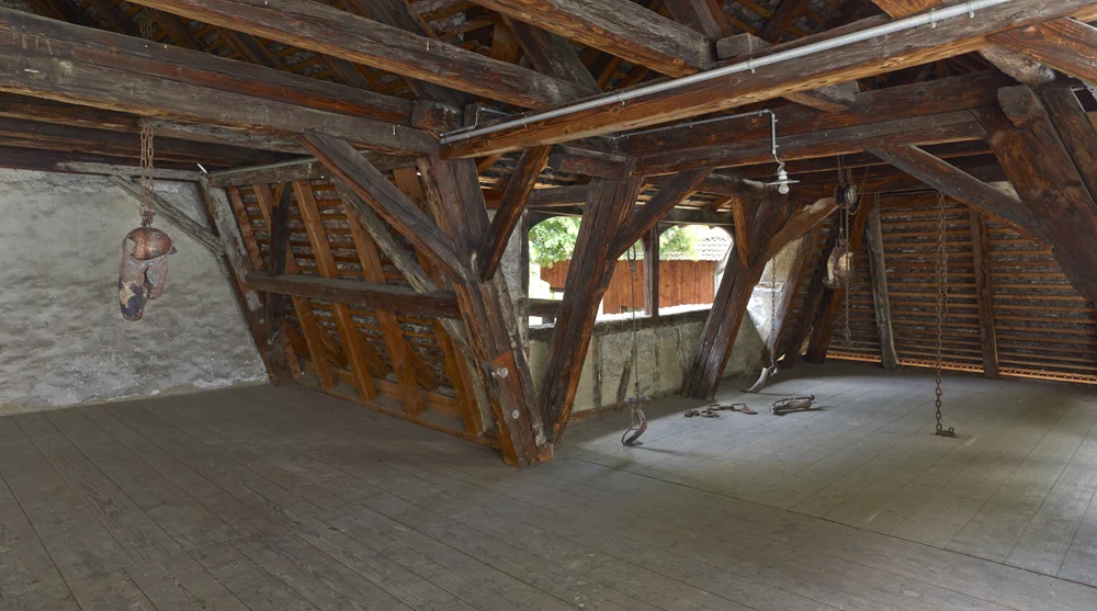 Gustavs Wing — Danh Vo — Exhibitions — Galerie Buchholz — Image 04