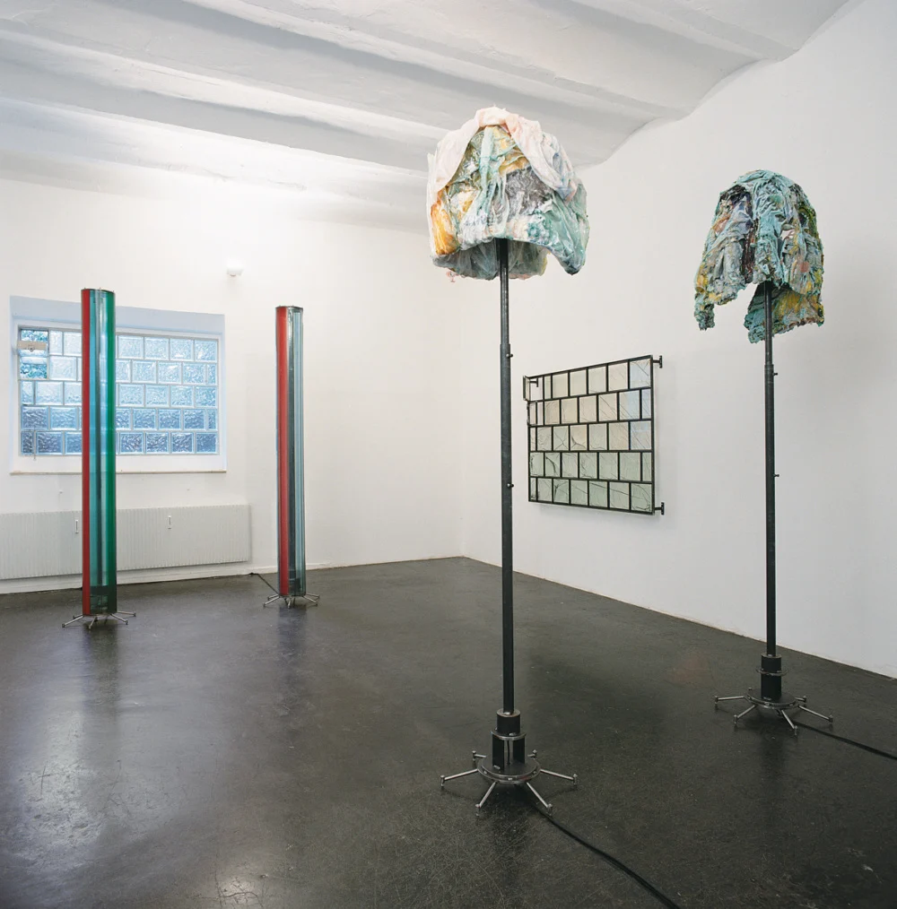 Neue Arbeiten — Isa Genzken — Exhibitions — Galerie Buchholz — Image 04